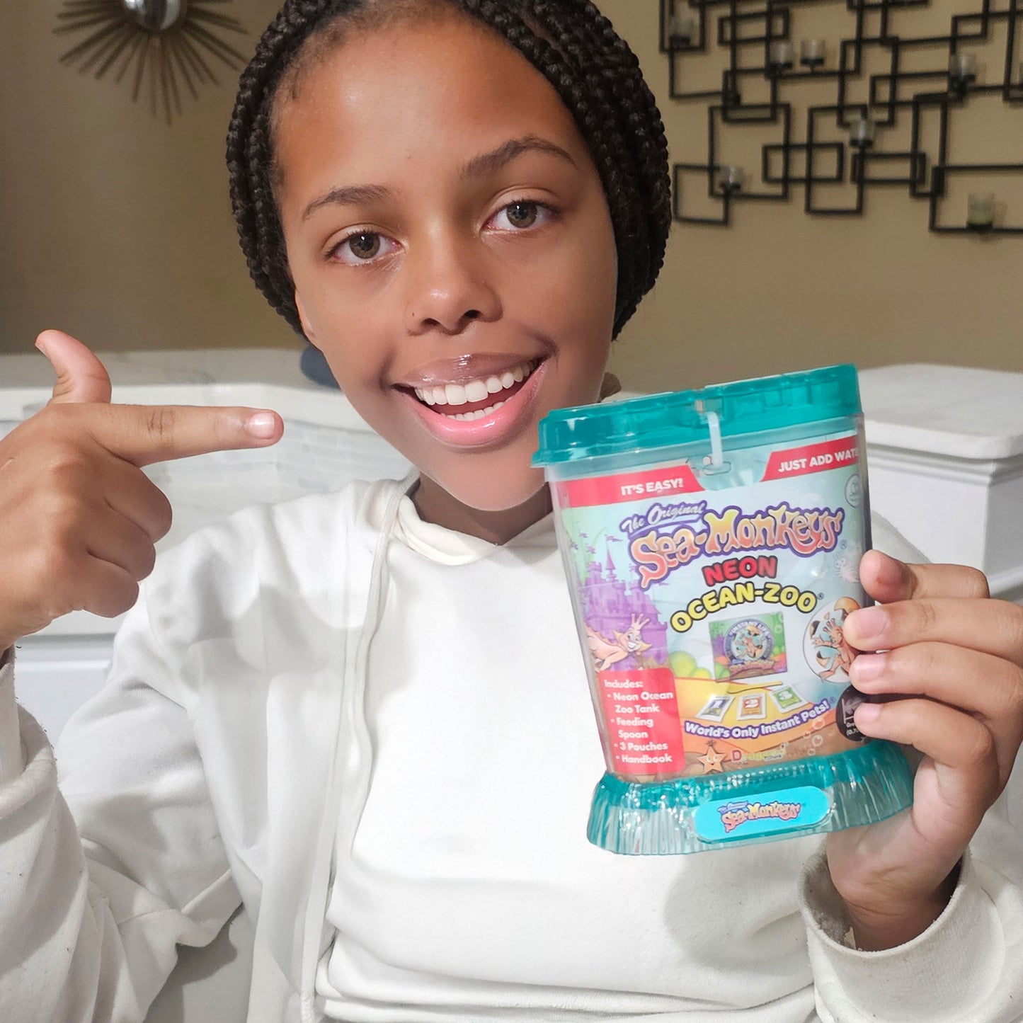 Sea-Monkeys® Ocean Zoo Neon - World's Only Instant Pets® - Assorted Colors - Brine Shrimp (Pack of 1)